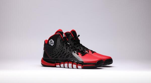 adidas バスケットボールシューズ D ROSE 773 Ⅱ adidas-rose-773-ii-black-red-